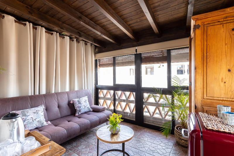 Double Room with Terrace image 2