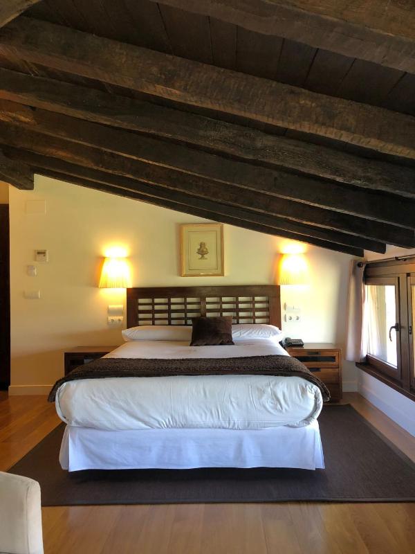 Superior Double Room image 3