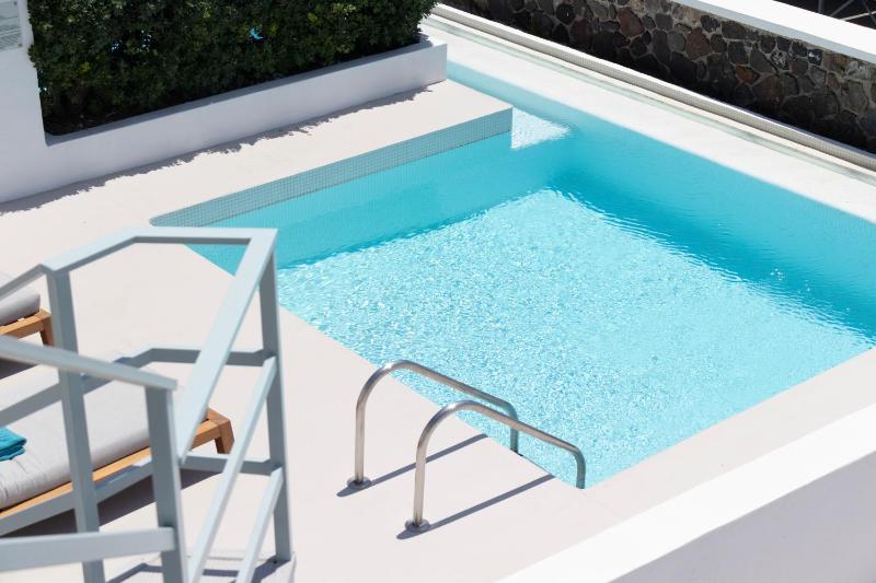Astro Pool Suite  image 1