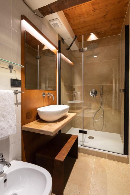 Suite image 2