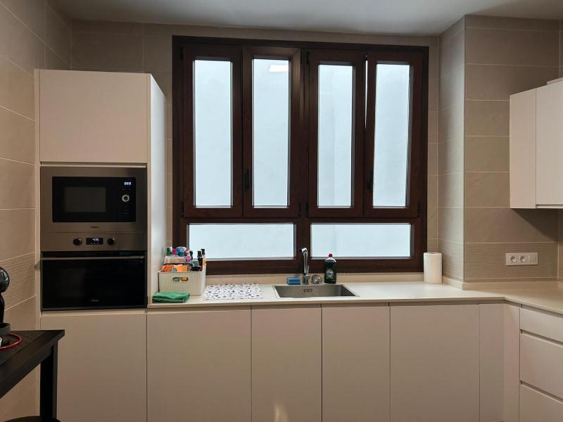 Moratin n3 apartamento 150m2 en el centro - image 9