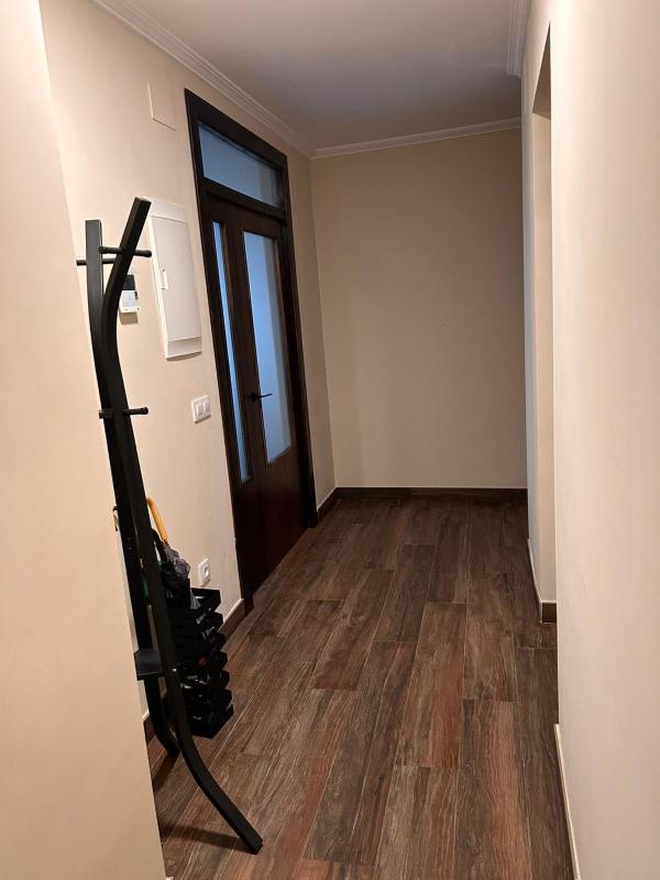 Moratin n3 apartamento 150m2 en el centro - image 12