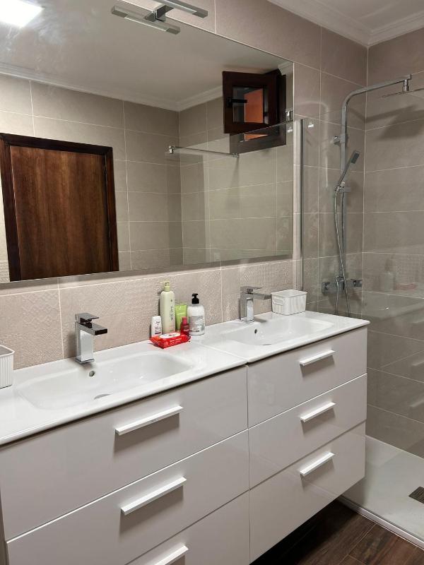 Moratin n3 apartamento 150m2 en el centro - image 6