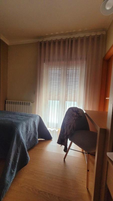 Single Room image 2