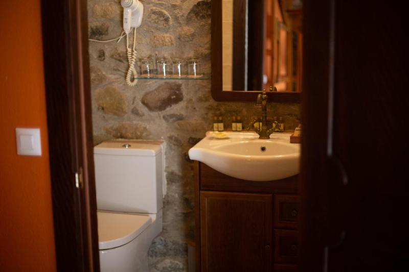 Superior Suite image 3