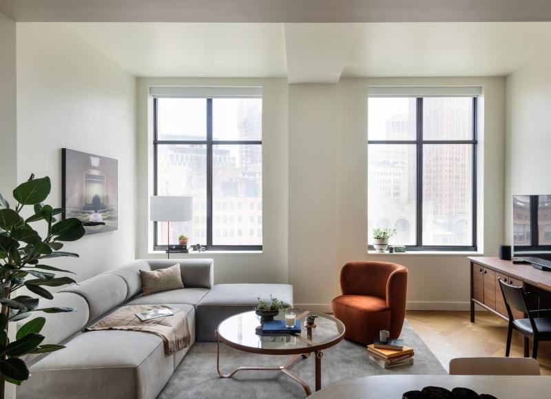 Deluxe Apartment image 2