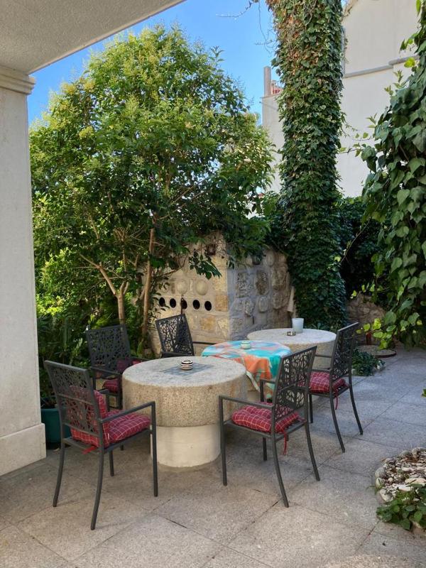 Apartment with Terrace image 3
