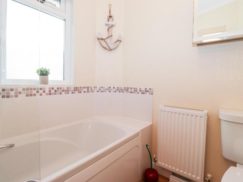 Nutkins Lodge - image 29