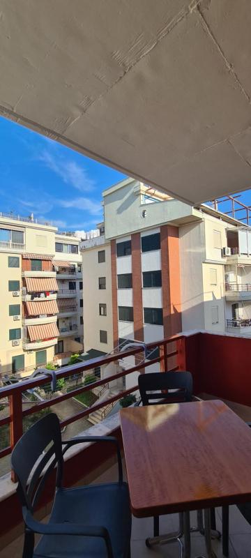 EJA's Beach Apartment - image 10