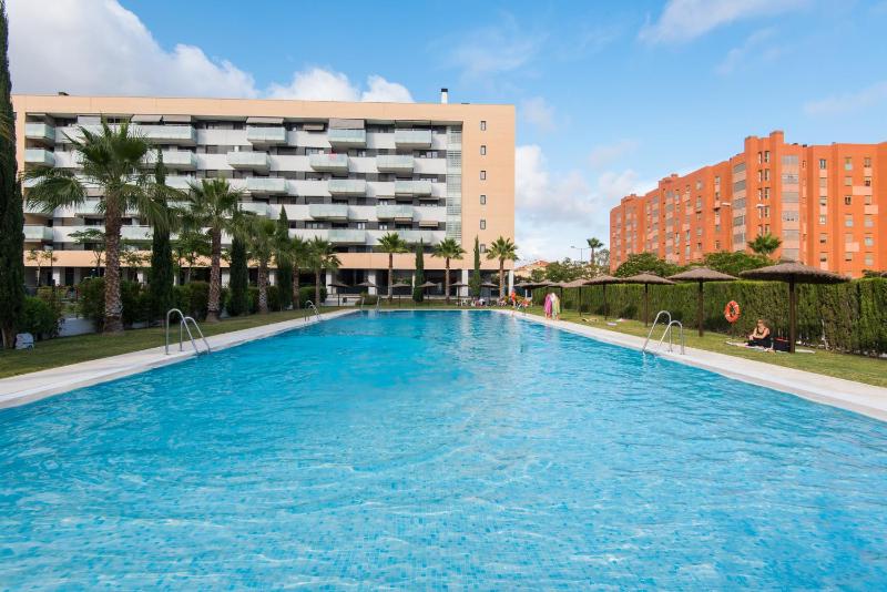 UNIVERSITY & TECH PARK MALAGA APARTMENT - image 18