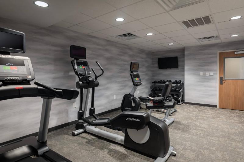 Fairfield Inn & Suites by Marriott Savannah Airport - image 17