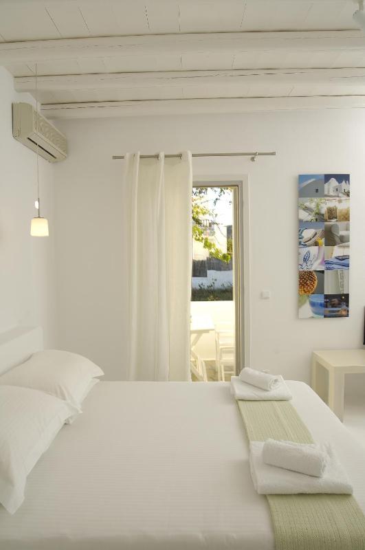 Mini Suite with Garden View image 1