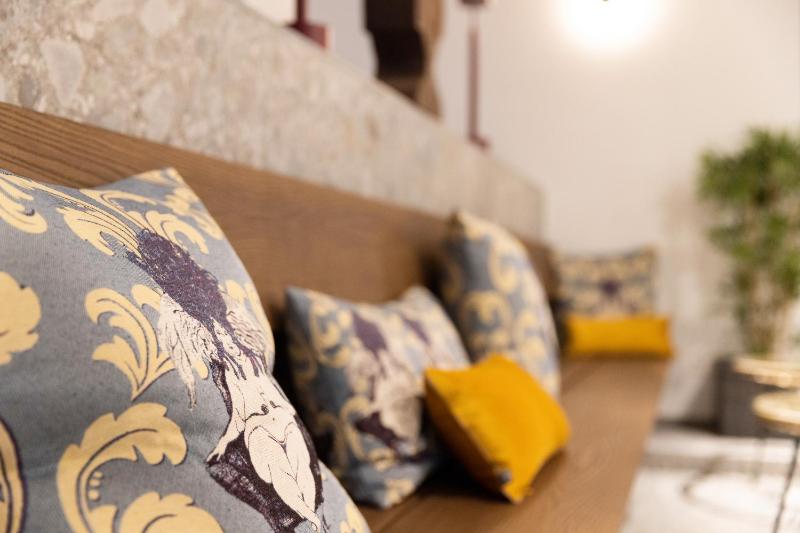 Hotel City Krone - image 13
