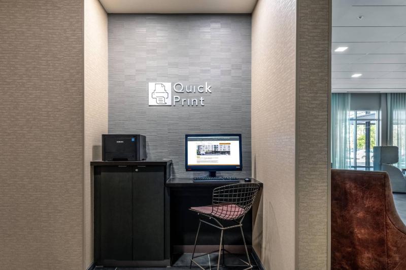 Courtyard by Marriott Savannah Airport - image 22