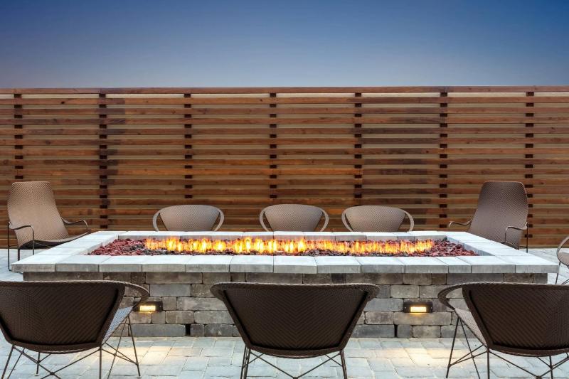 Courtyard by Marriott Savannah Airport - image 34