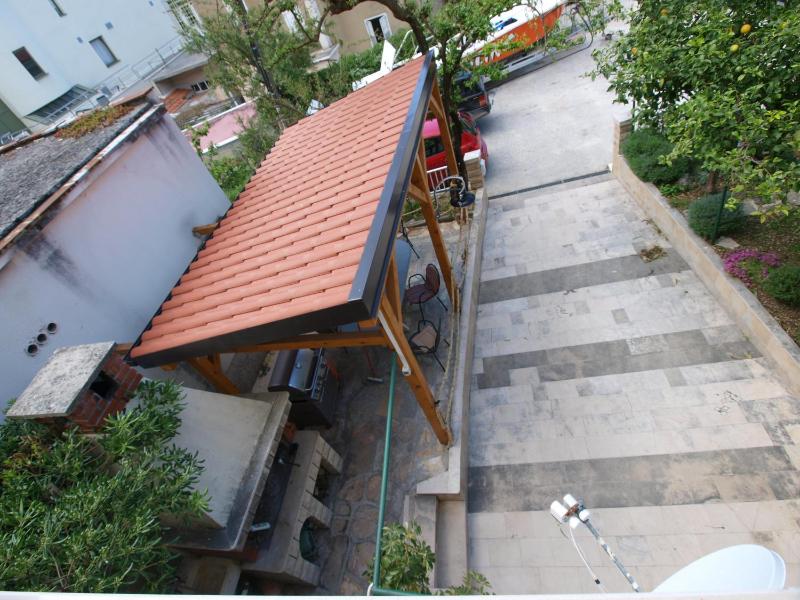 Apartment with Sea View image 3