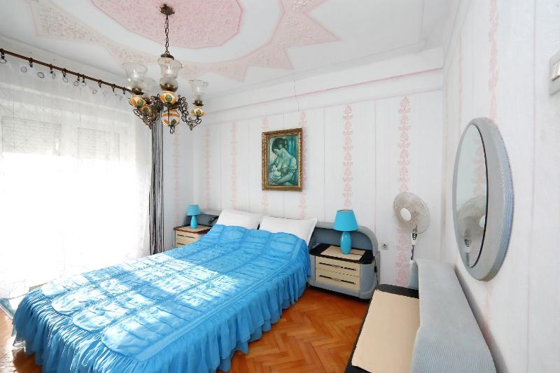 Grand Apartment Ljiljana - image 8