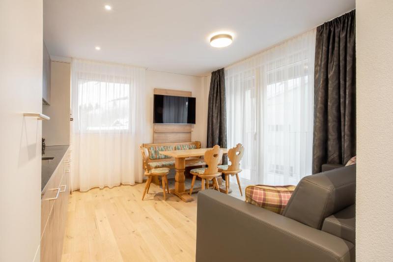 Suite image 1