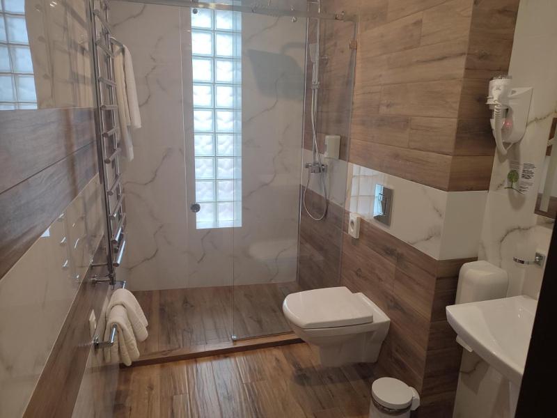 Double or Twin Room image 2