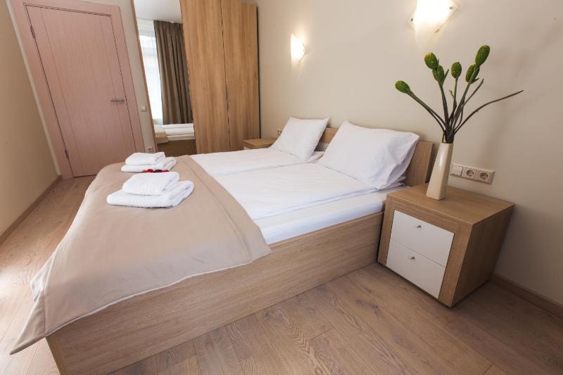 Two-Bedroom Apartment with Terrace image 3