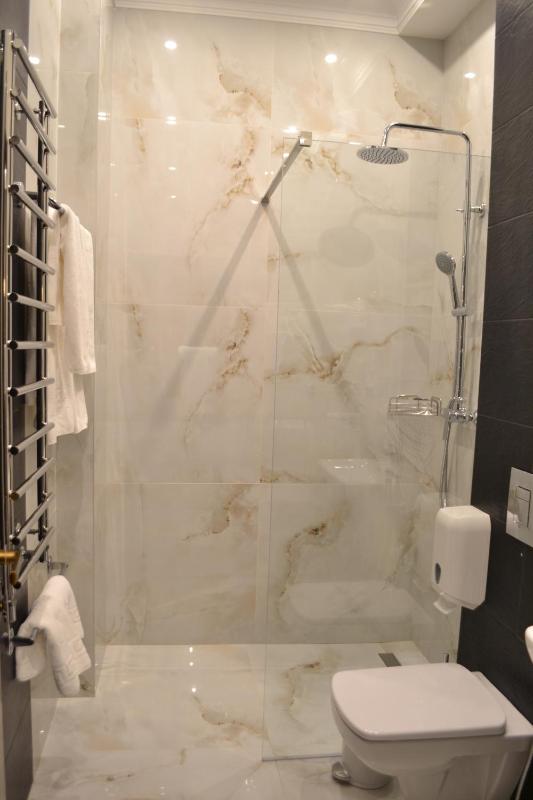 Superior Double or Twin Room image 3