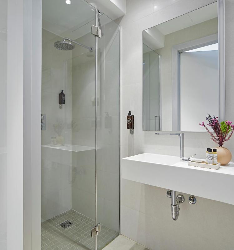 Easo Suite 2B by FeelFree Rentals - image 19