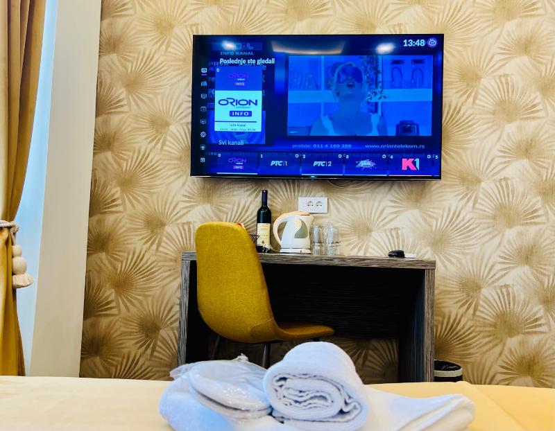 Standard Double or Twin Room image 1