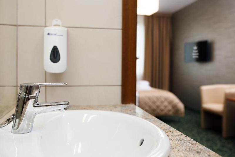 Hotel Royal Botanic - image 10