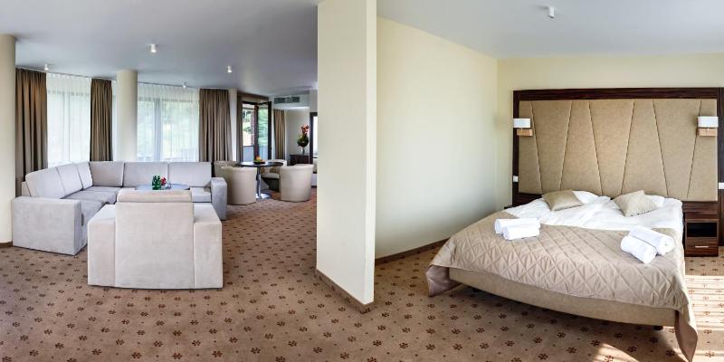 Hotel Royal Botanic - image 21