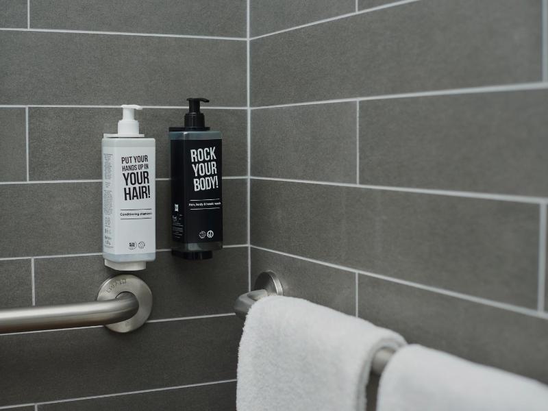 Double Room with Extra Bed image 3