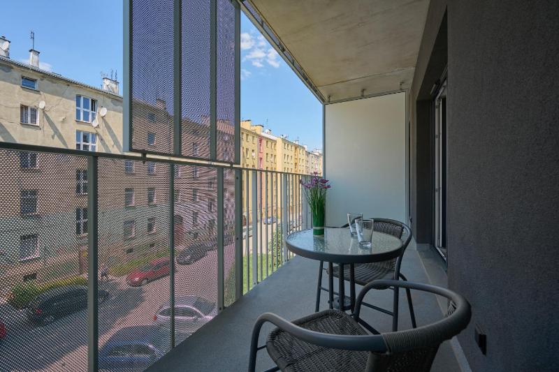 Nowa Manufaktura Apartment Wrocław Krzyki by Noclegi Renters - image 48