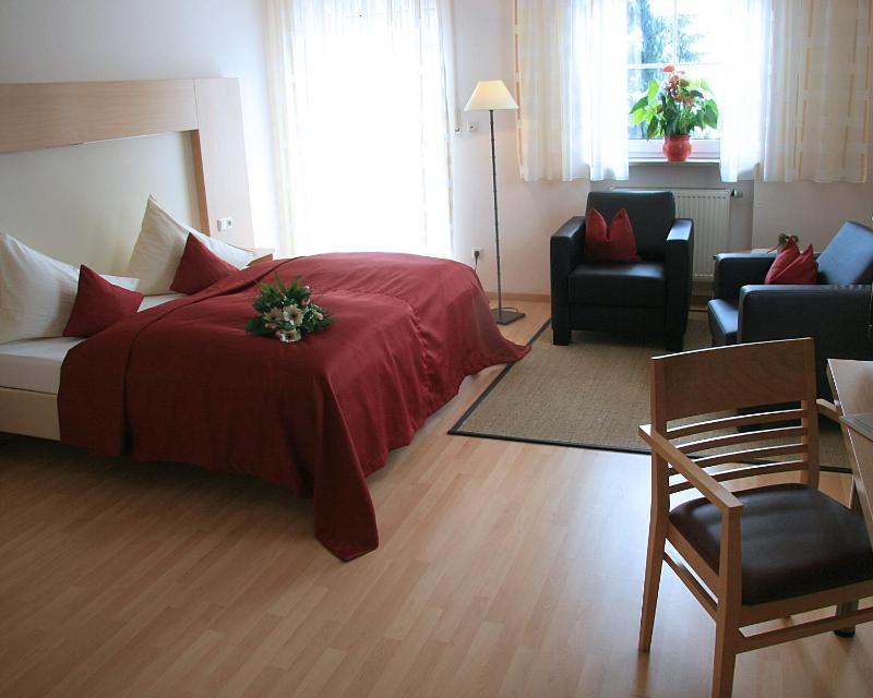 Double Room image 2