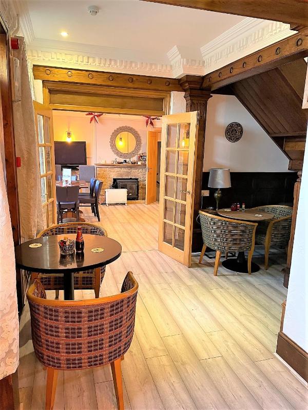 Double Room with Garden View image 1