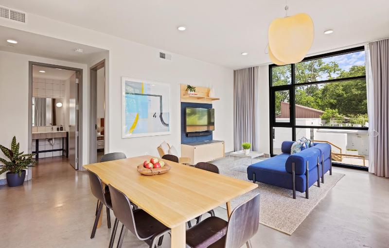 Two Bedroom Apartment image 4