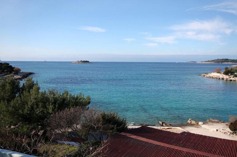 Apartments by the sea Rogoznica - 4805 - image 33