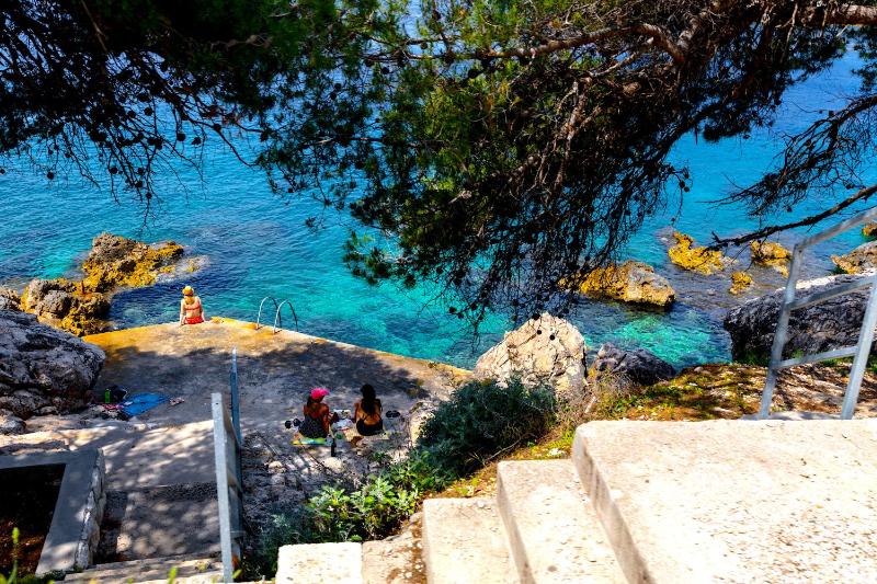 Mediterranean Summer House - image 27
