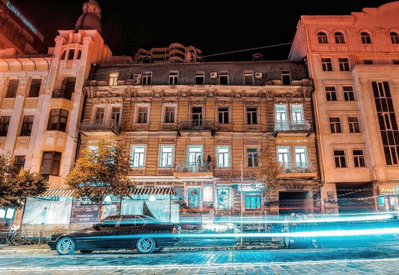 Kyiv Art Apartments near Golden Gate Images