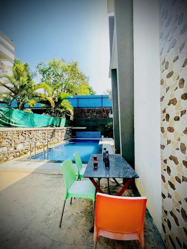 OM VILLA - image 2
