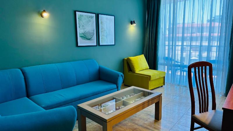 One-Bedroom Apartment image 1