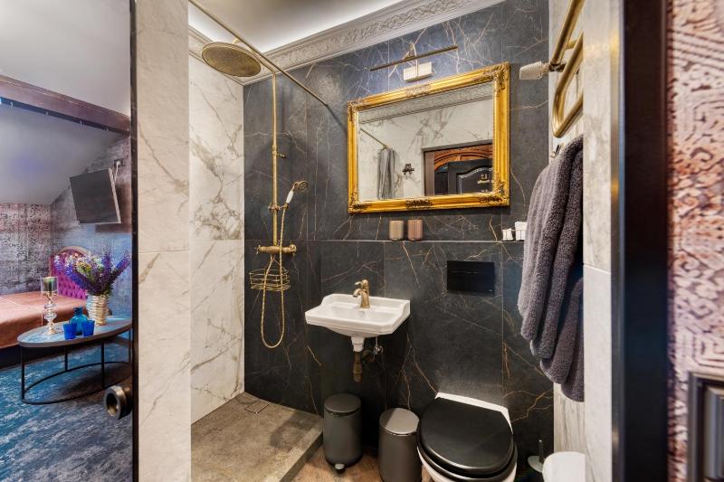 Standard Double Room image 1