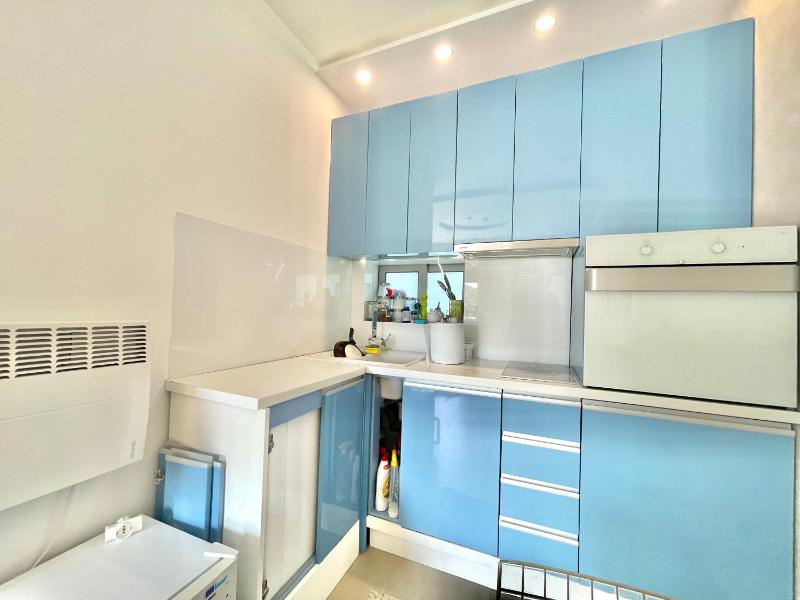 Studio with Sea View image 4