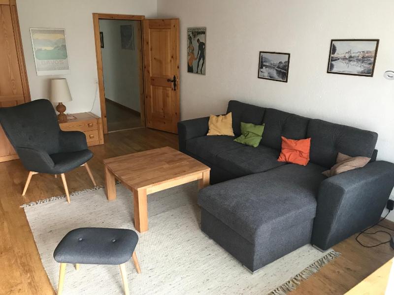 Apartment with Mountain View image 4