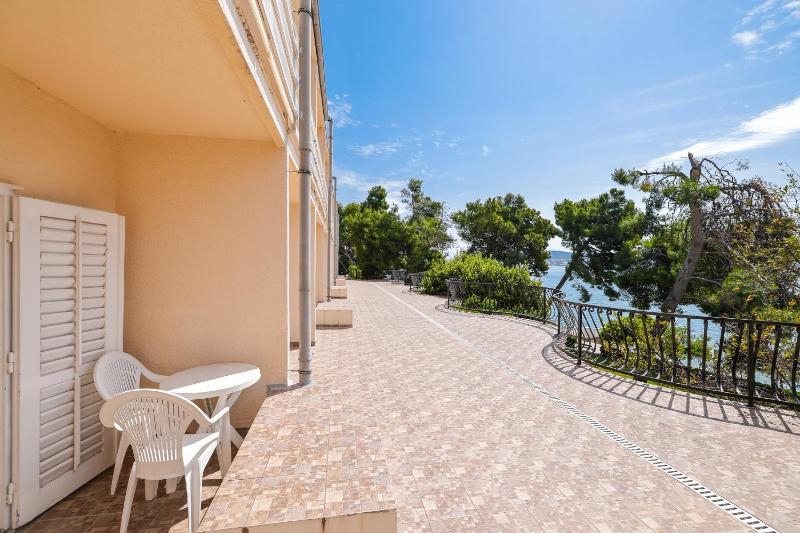 Comfort Double Sea side Balcony image 4