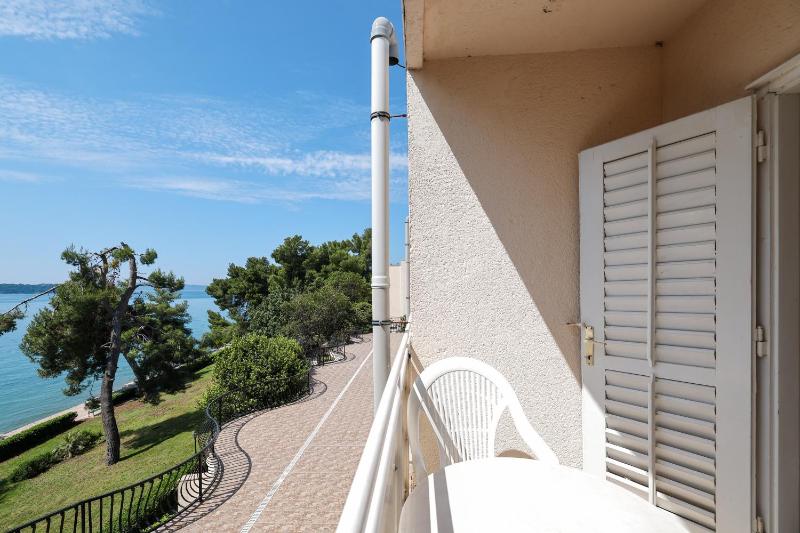 Comfort Double Sea side Balcony image 3
