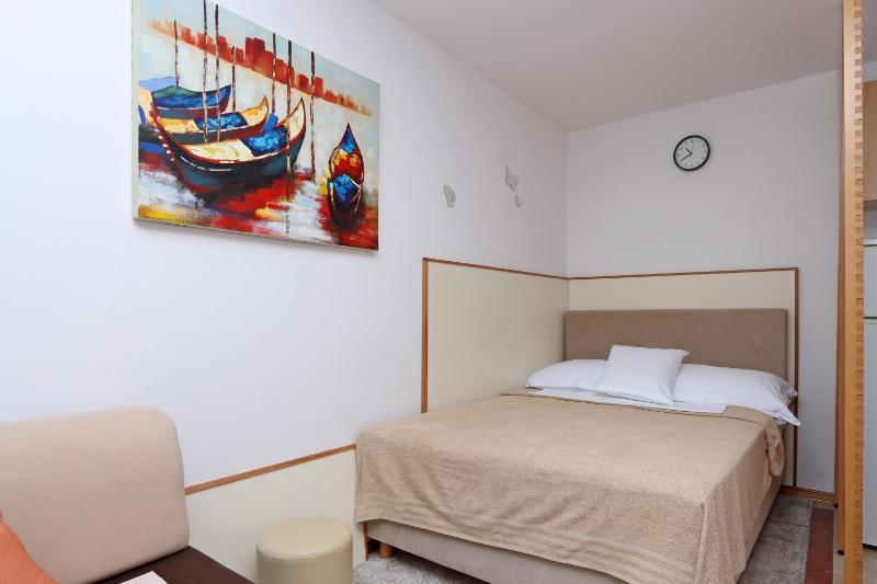 Apartments by the sea Selce Crikvenica - 18195 - image 17