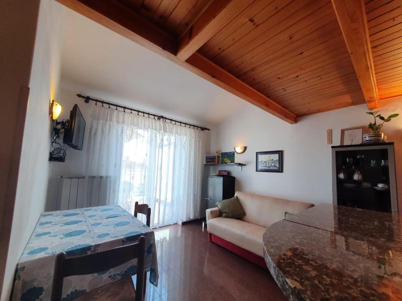 Apartments with parking space Krk - 9718 - image 12
