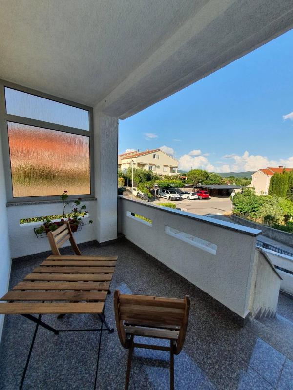Apartments with parking space Krk - 9718 - image 5