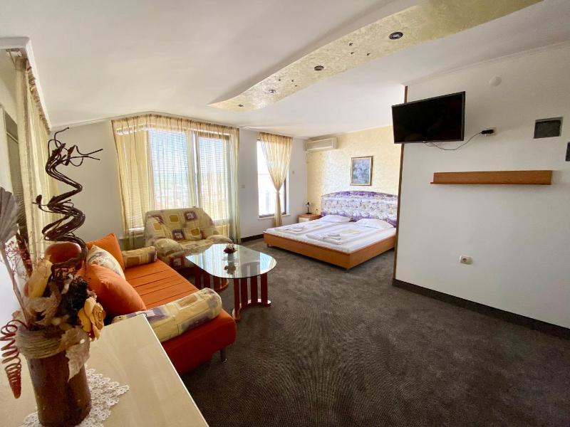 Family Hotel The Golden fish - image 13