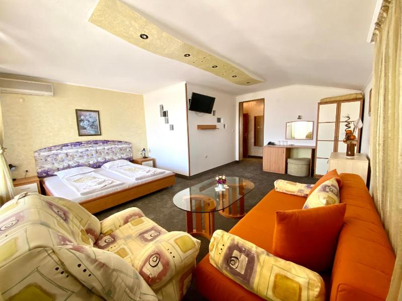 Family Hotel The Golden fish - image 25
