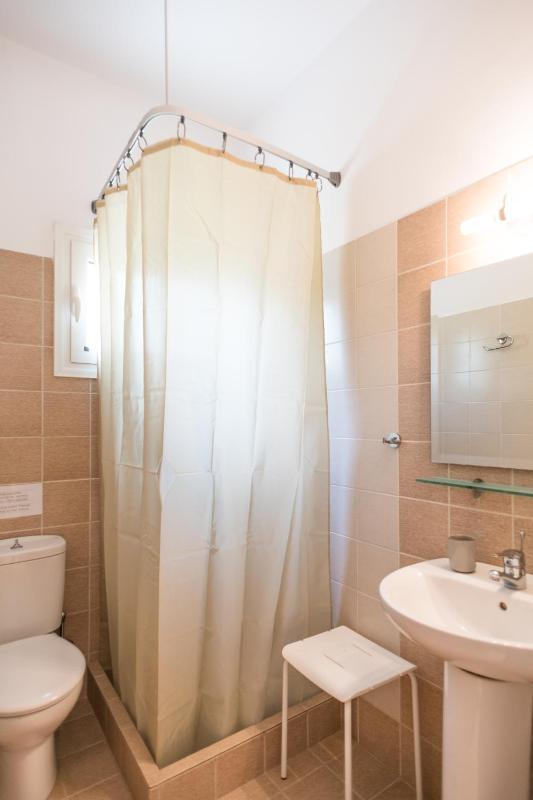 Annis House - image 15